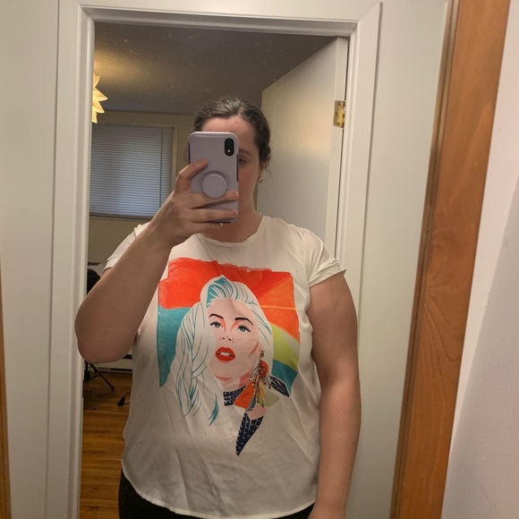 Feminine T-shirt - Picture 3 of 3